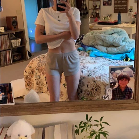 brandy melville john galt ribbed dolphin shorts - Picture 4 of 4